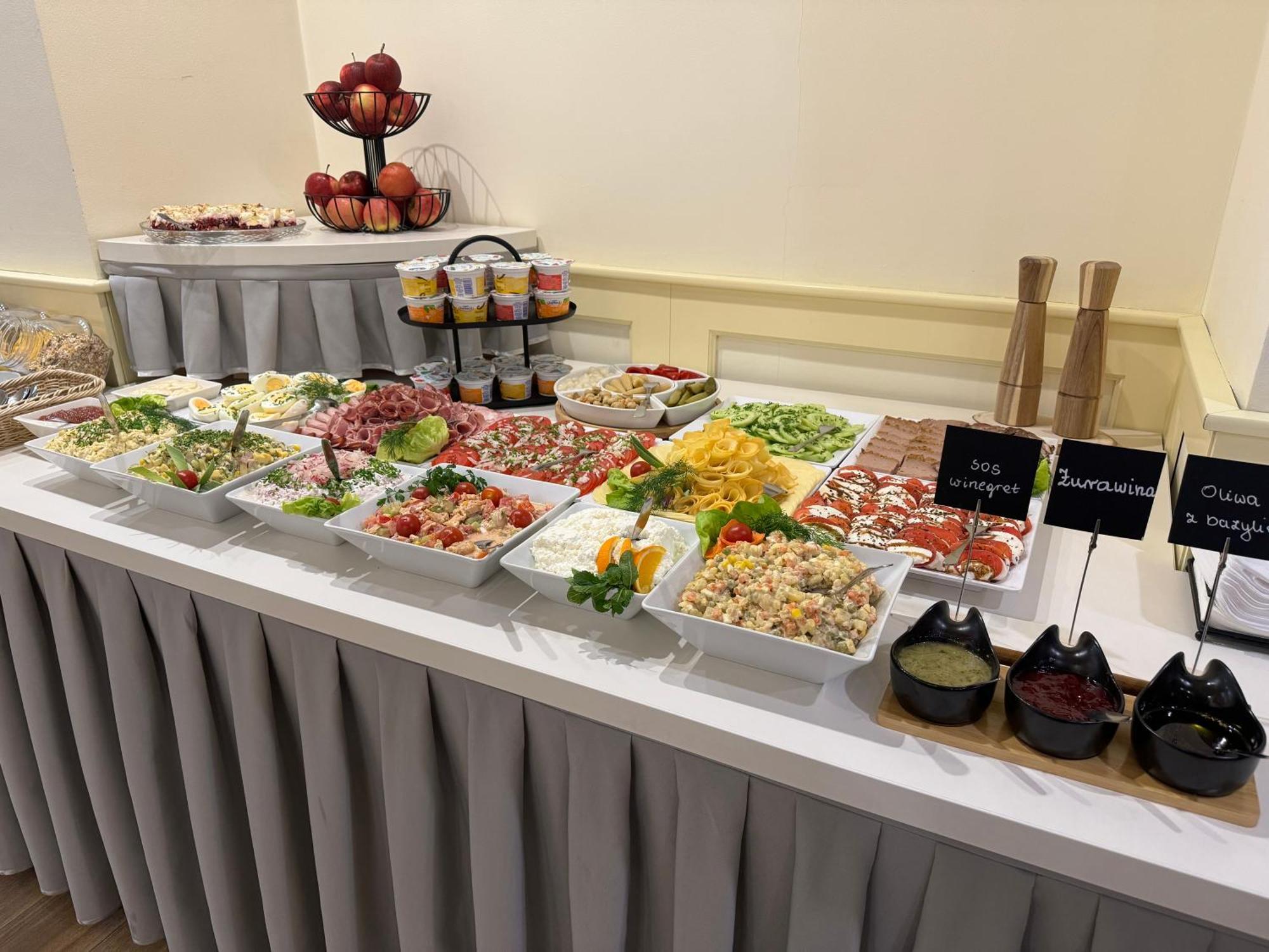 Senator Bed and Breakfast Κατοβίτσε Εξωτερικό φωτογραφία